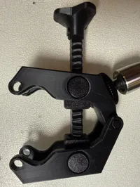 fixed tolerances, 0.2mm layer, 4 walls, 15% Gyroid infill