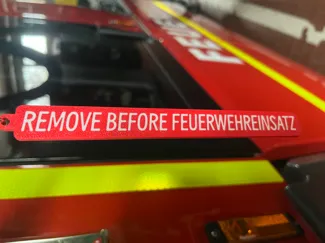 REMOVE BEFORE FEUERWEHREINSATZ