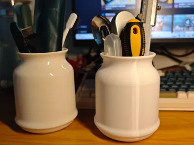 Ceramic-Effect Minimalist Desktop Storage Cup
