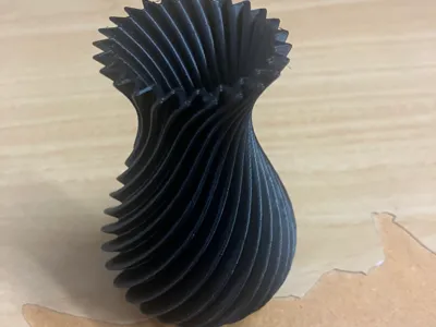 Simple vase, created with makerlab. 