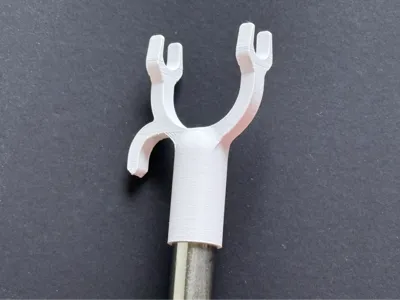 Drying rack pole head bottom support