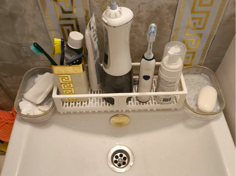 simple bathroom organizer