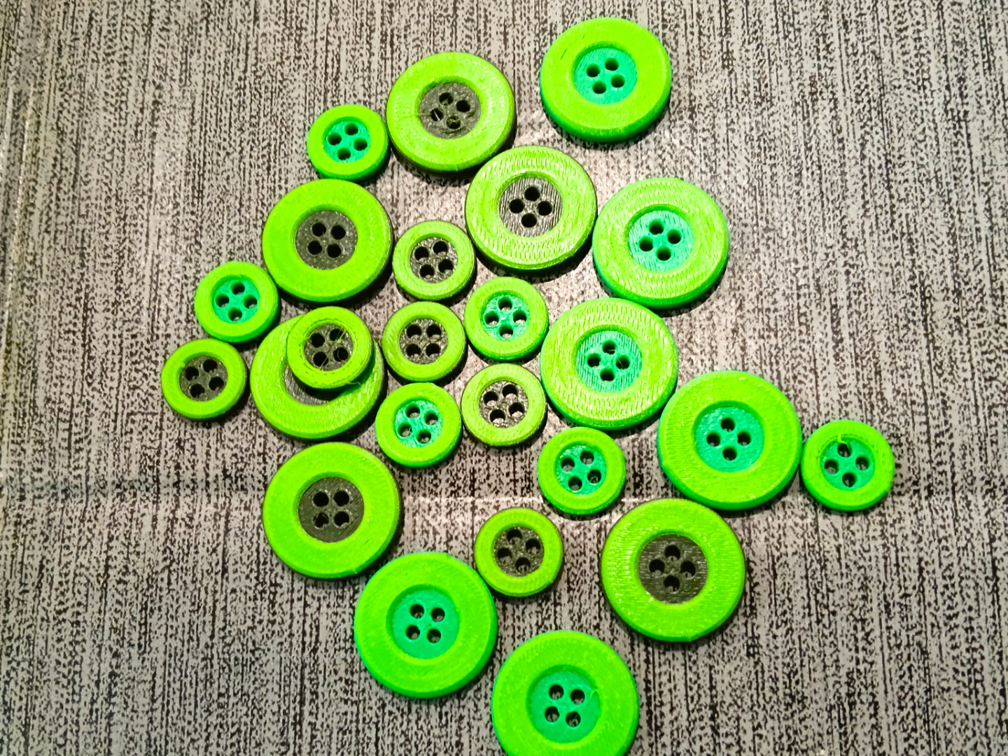 Simple two color button LARGE - SMALL - MINI