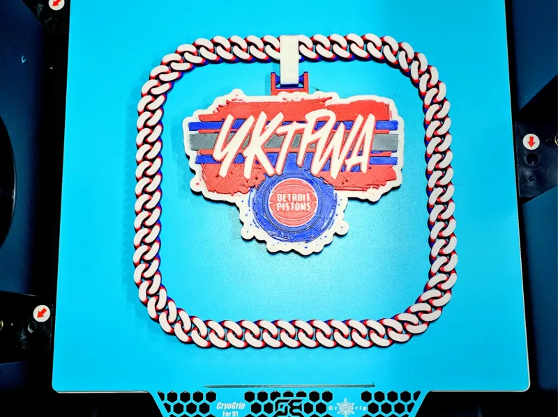 YKTPWA Detroit Pistons Hype Chain with Mini