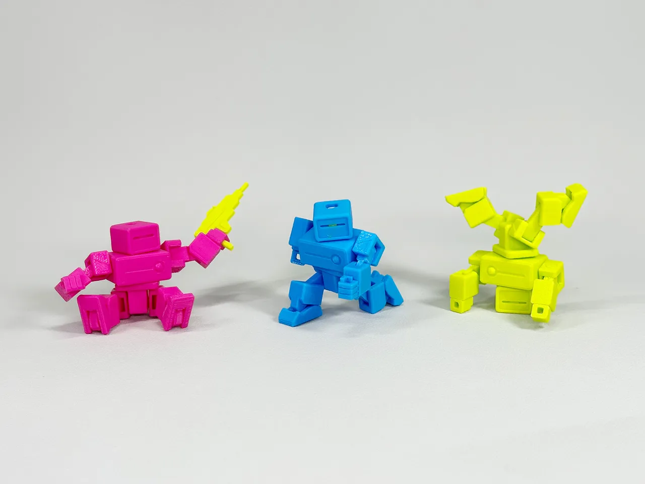 Robot C (18 Movable Joints, Print-In-Place) view 2
