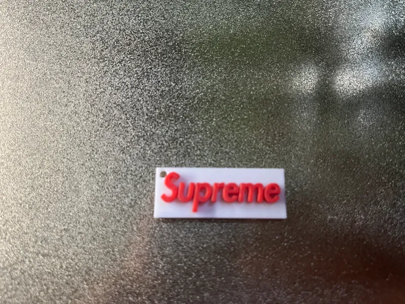 keychain logo supreme
