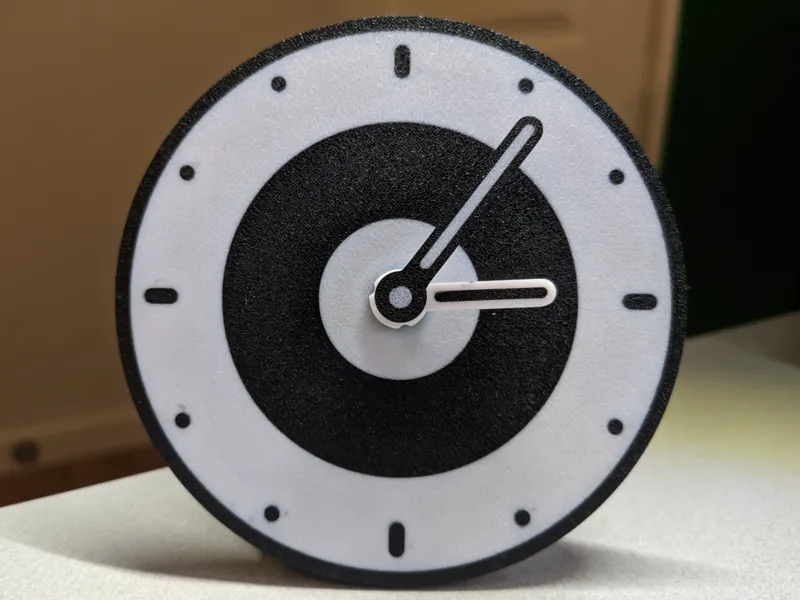 Two Tone Clock