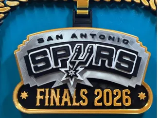 Spurs Finals Chain