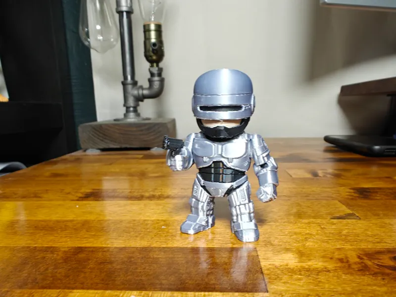 Robocop Mini Titan - Multicolor Figure