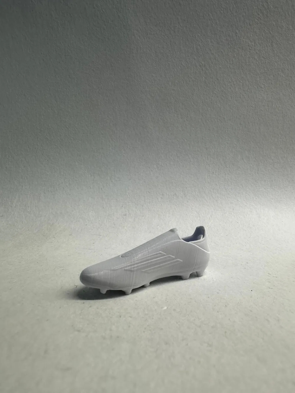 Keychain Lamine Yamal Boots - Free 3D Print Model - MakerWorld