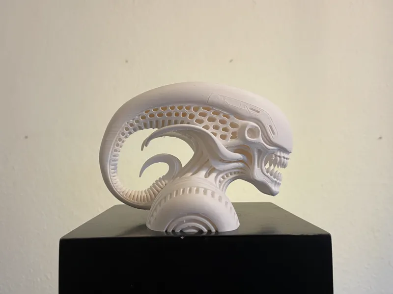 Xenomorph, Hexa Sculpture