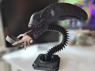 Xenomorph lamp