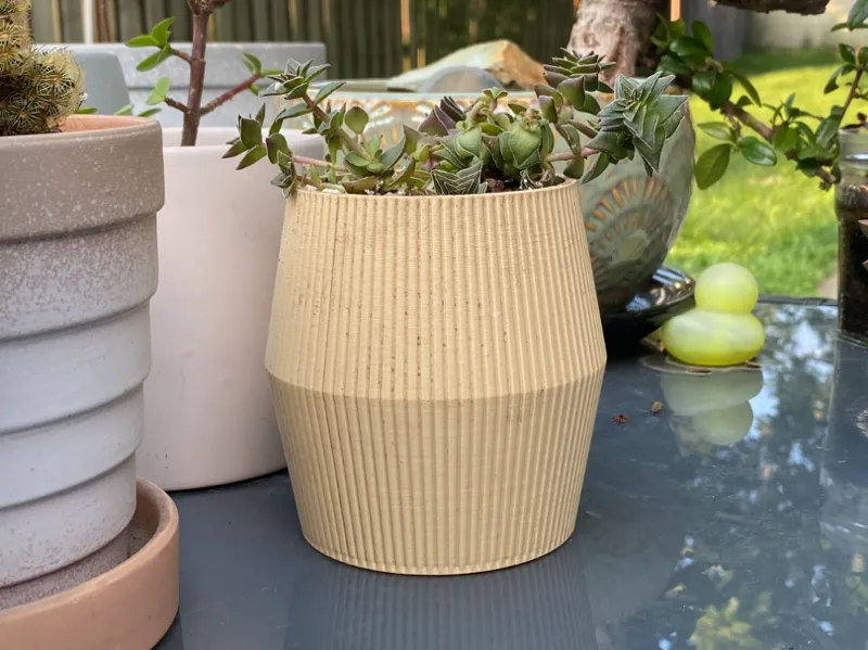 Lil striped plant pot