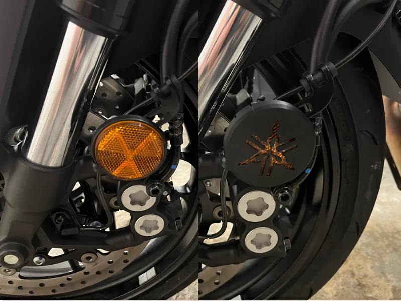Yamaha MT-07 2025 Reflektorabdeckung Federgabel