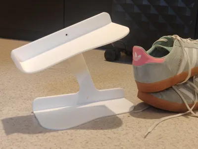 Sneaker Wall Mount
