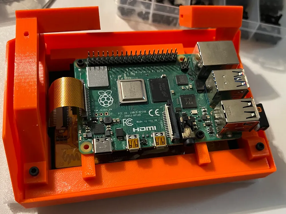 Original Prusa Enlosure - Raspberry Pi Mount with 5