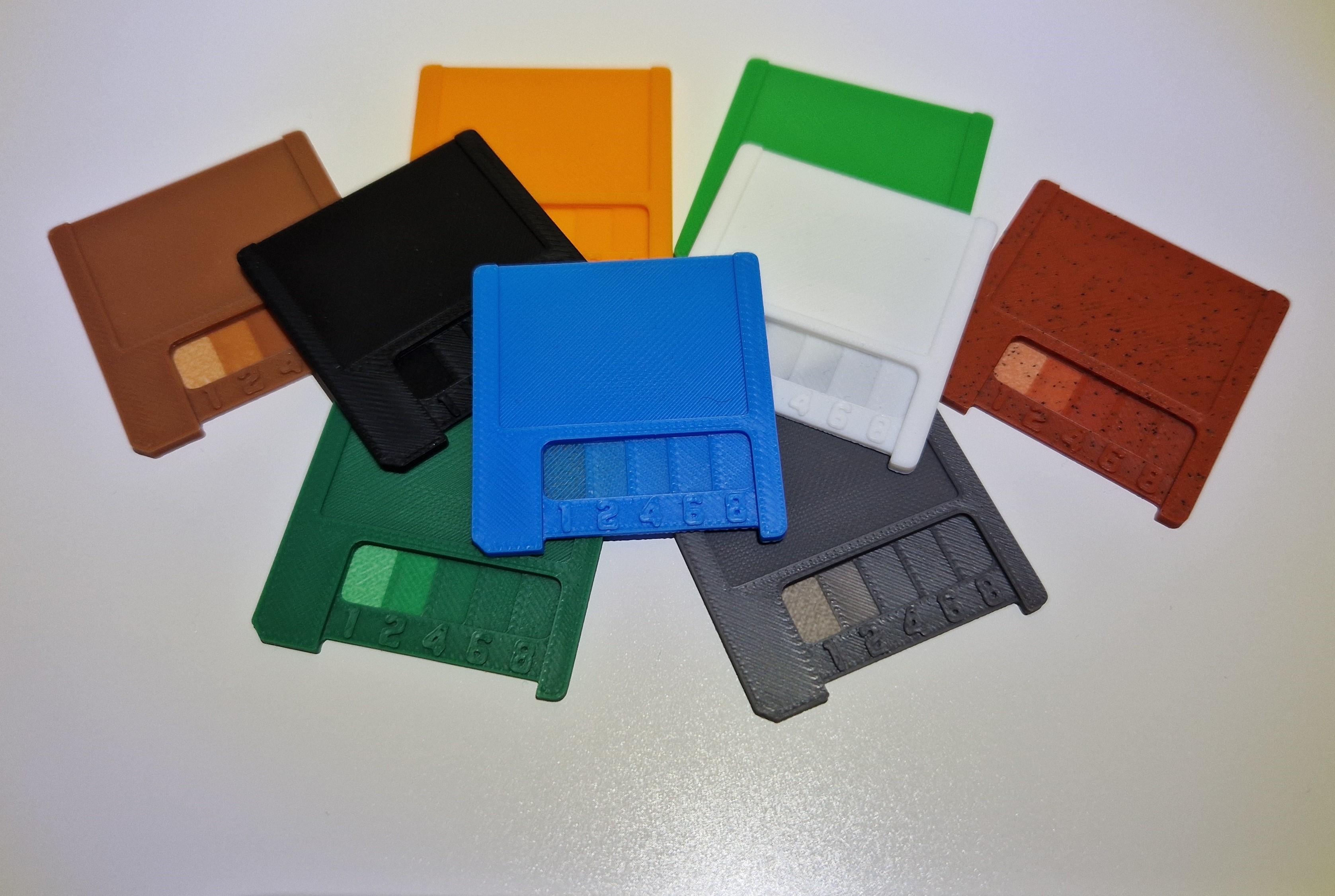 Miniatura 3 do modelo 3D Mini Disketten Farbmuster