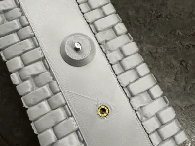 Stronger connectors for Ultimate DM Screen