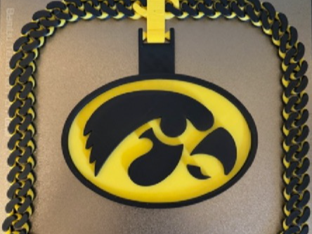 Iowa Hawkeyes Cuban style chain