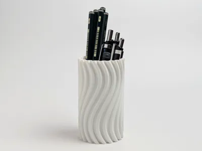 Wavy Pen Holder – Minimalist Desk Organizer