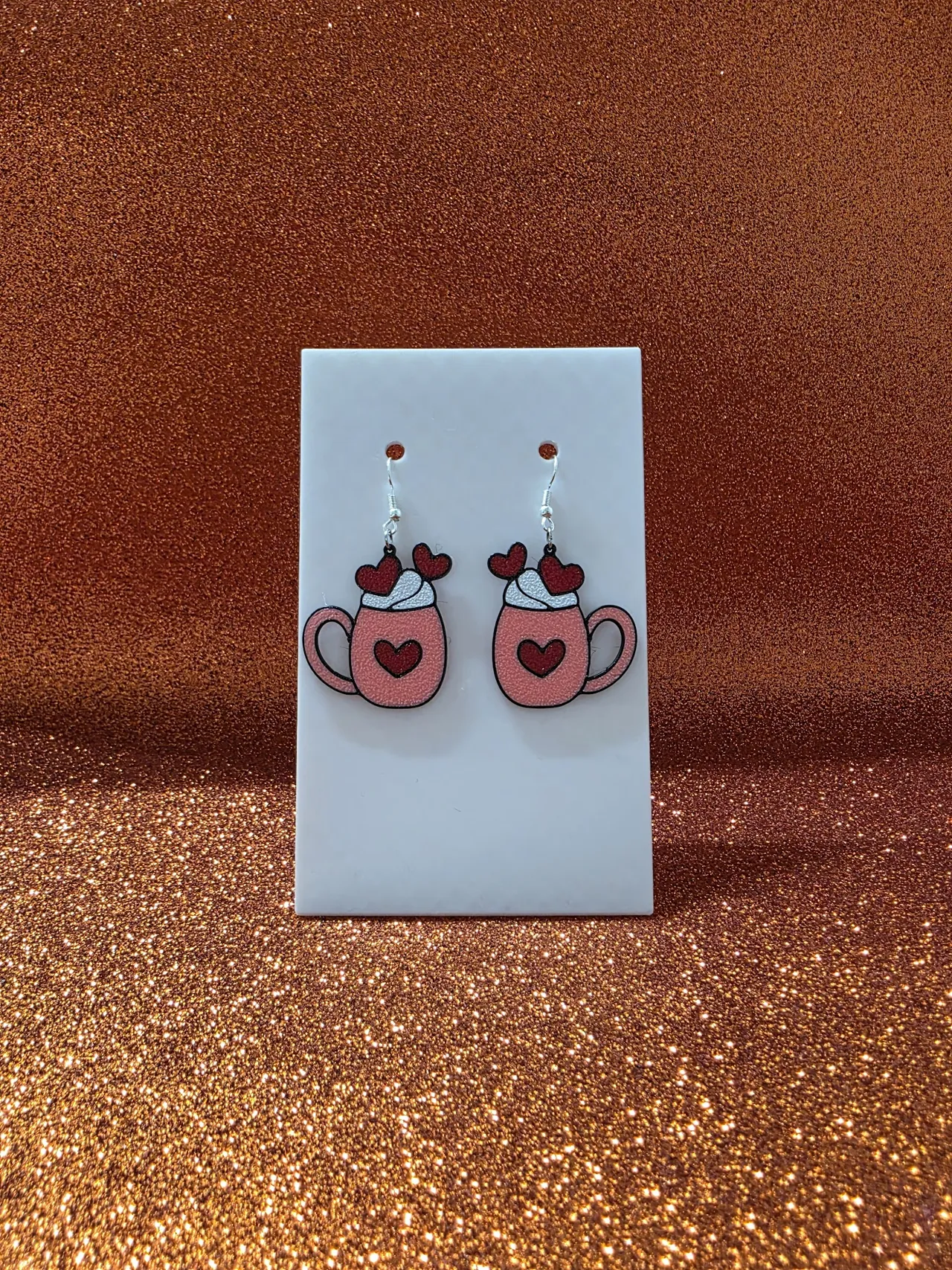 Mug love earrings view 2