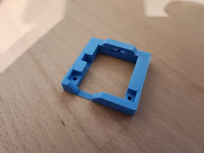 Servo frame for 10mm surface servo