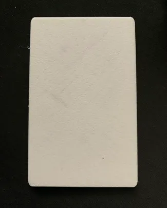 throwing card