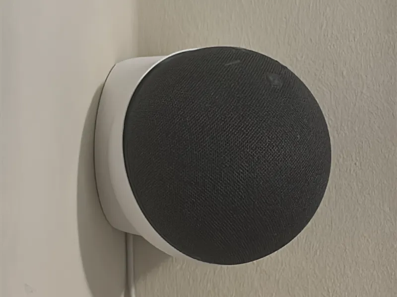 Alexa echo Dot 4 & 5 wall mount