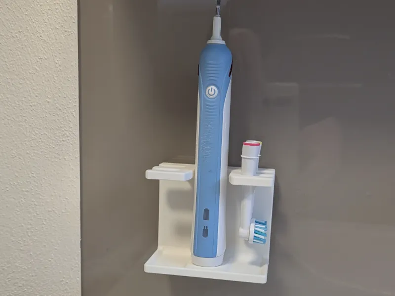 Zahnbürstenhalter Oral-B, zum Ankleben.