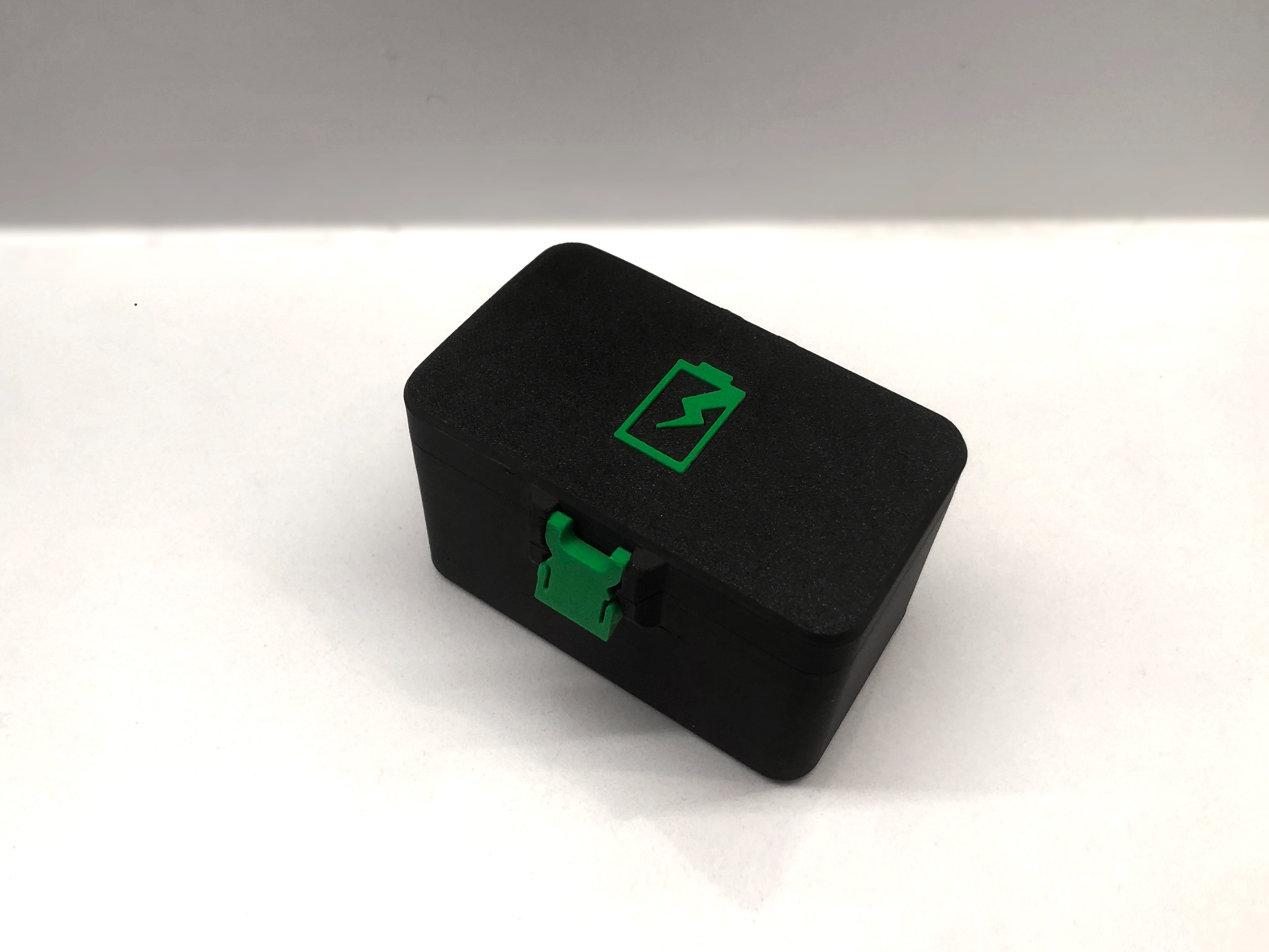 Miniatura 1 do modelo 3D 便携电池收纳_免五金 免支撑