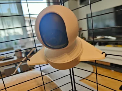 Reolink E1 Pro angled Mount