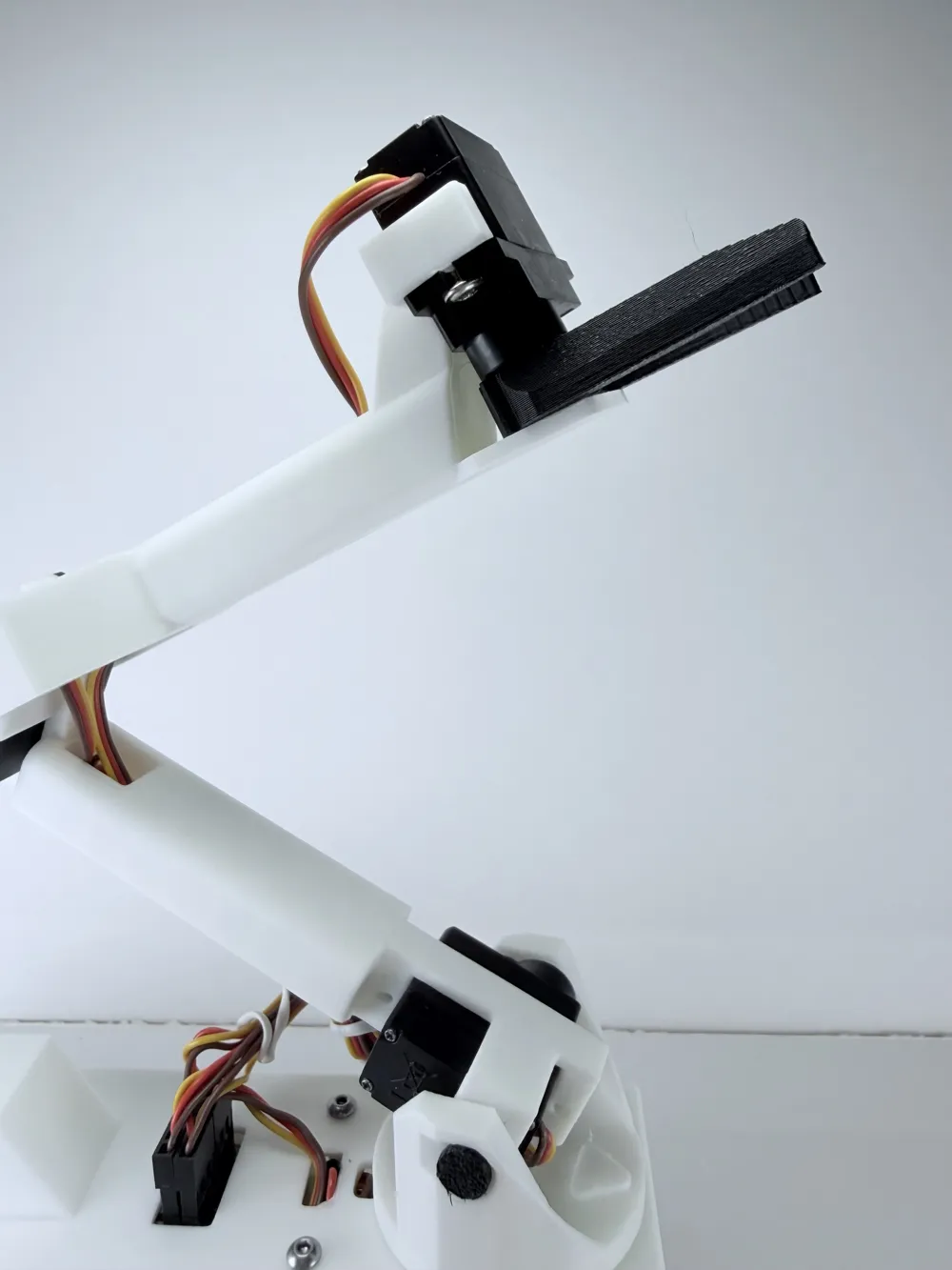 Cyberbrick Robotic ARM - Free 3D Print Model - MakerWorld