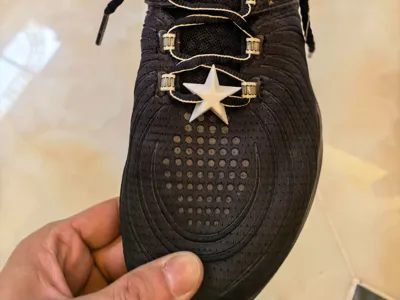 Shoe decoration