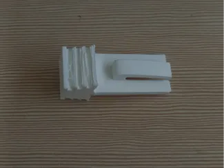 Lettuce holder for budgies