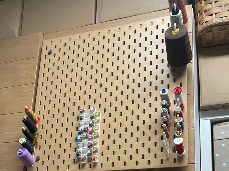 Organizzatore per spolette per cucito