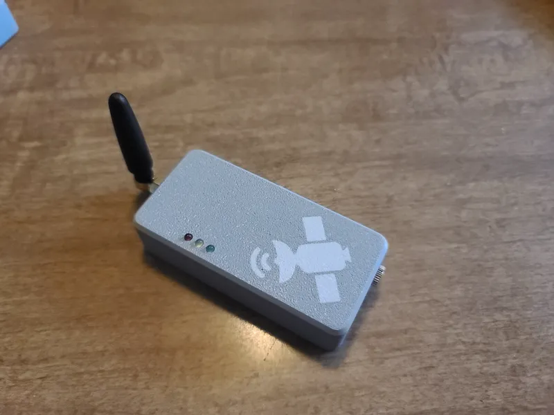 QLG2 GNSS Enclosure + LED Solder Jig (Rev 2 PCB)
