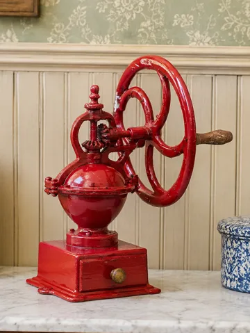 Figura decorativa: Miniature Antique Coffee Grinder — vista de referencia 2
