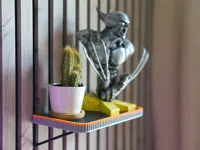 Small size (173 × 80 mm)