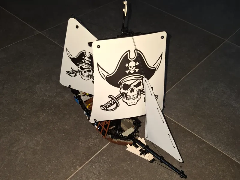 L.ego 6271-1 from Imperial Flagship to Pirate ship