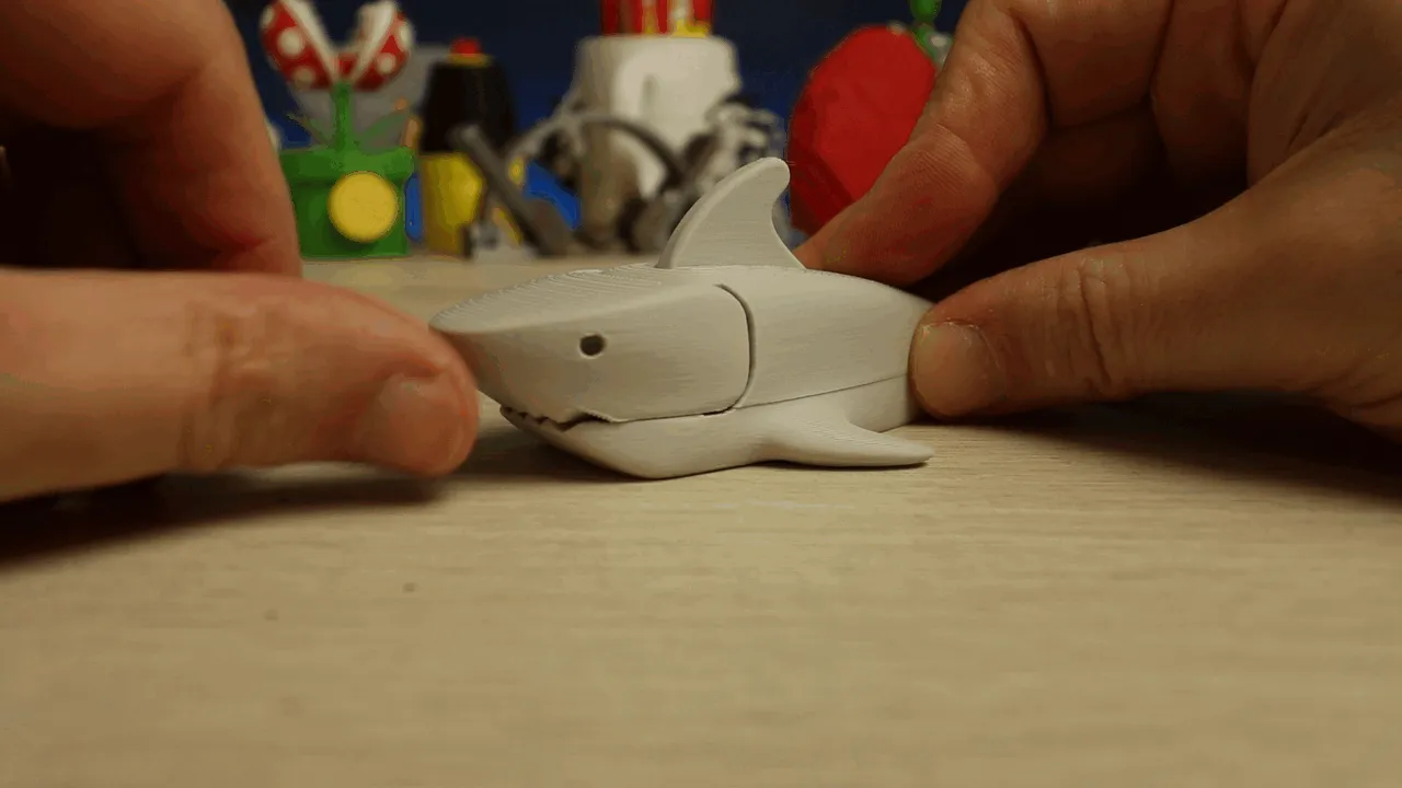 Biting Shark Fidget view 4