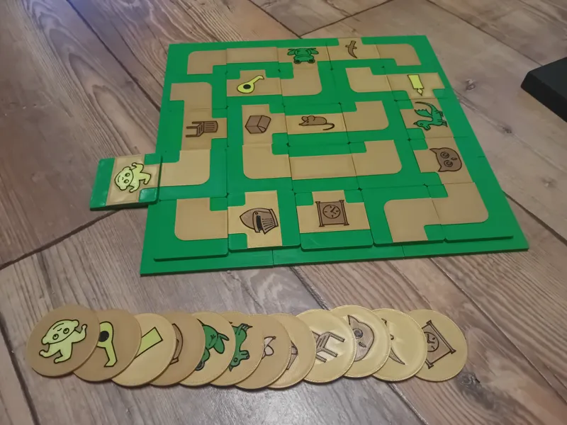 Board game "Labyrint"