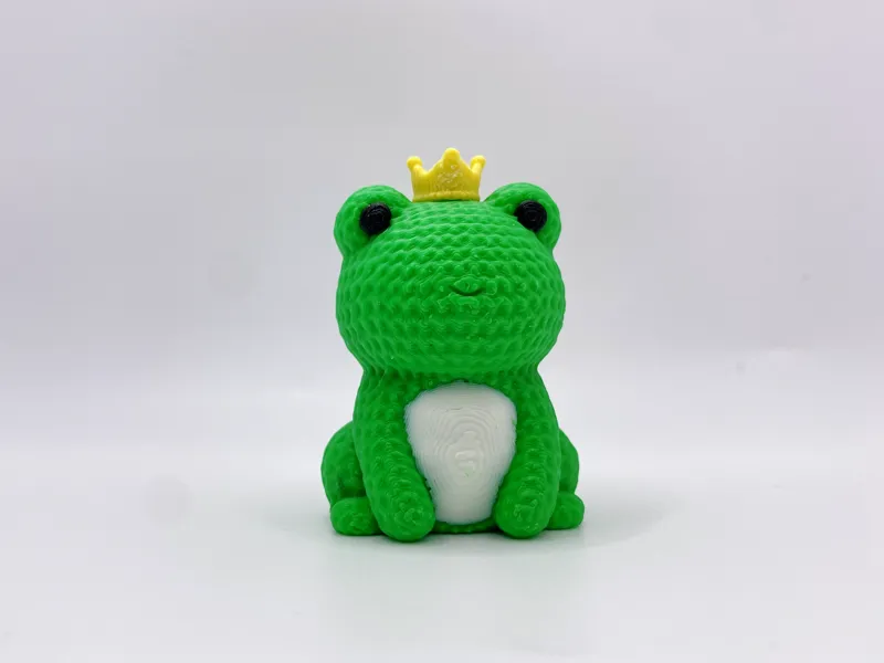 Knitted Frog with Crown