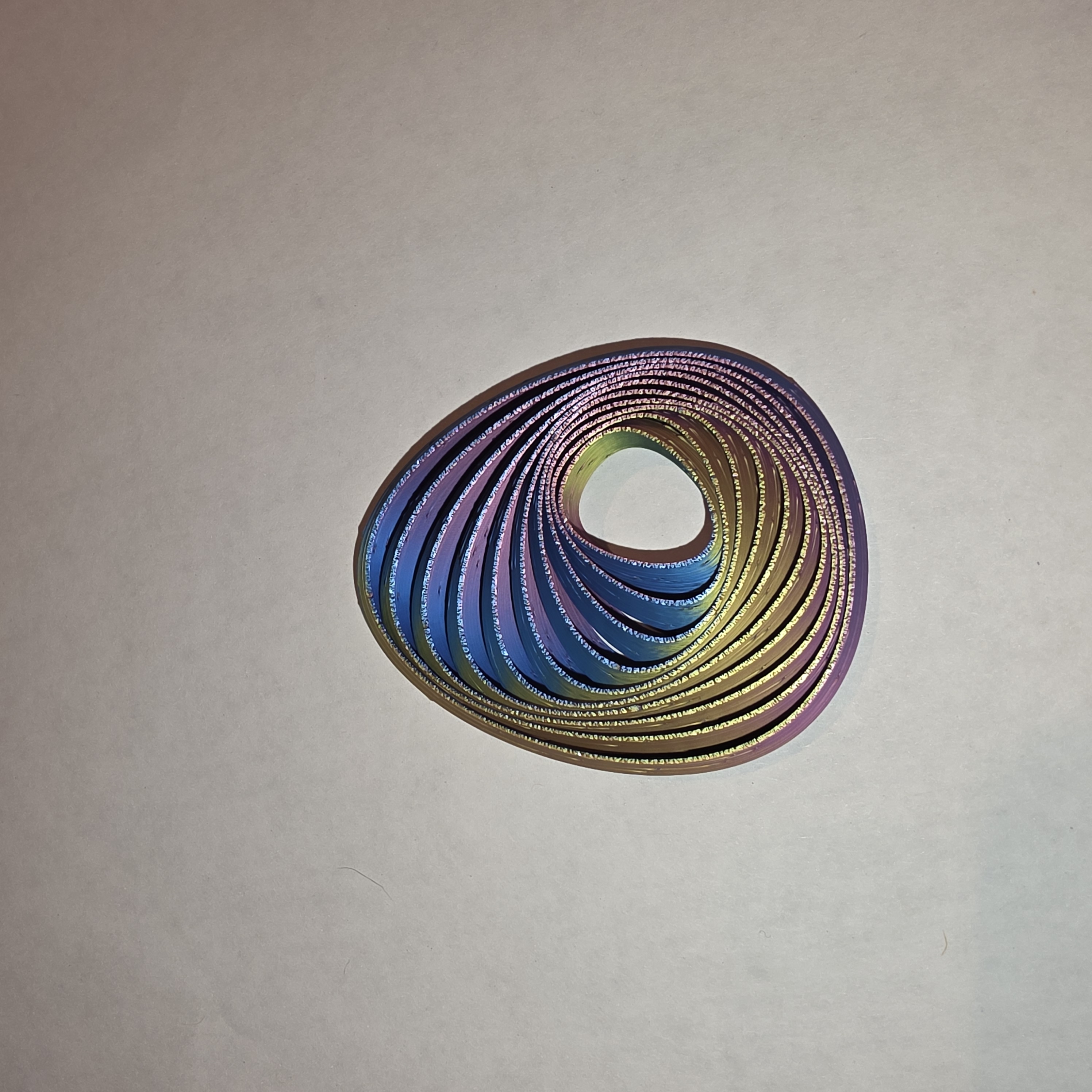 Miniatura 2 do modelo 3D Easter Egg Shaker 