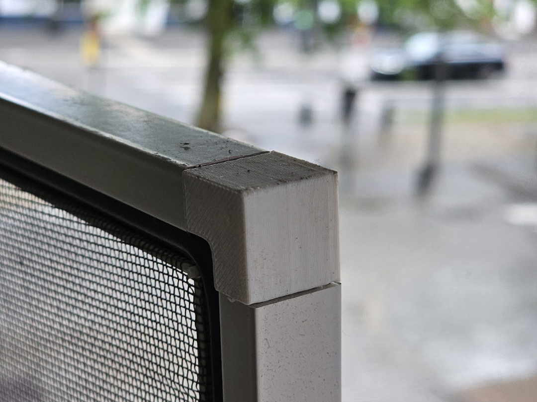 Corner Bracket for Insect Screen
