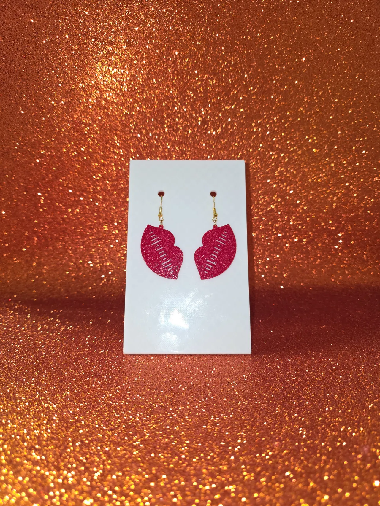 Vocal lips earrings view 2