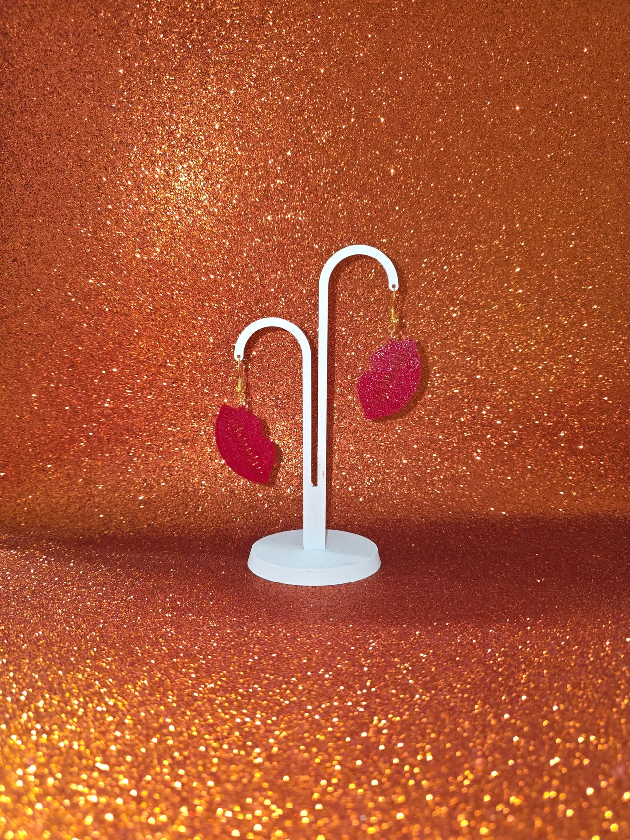 Vocal lips earrings view 3