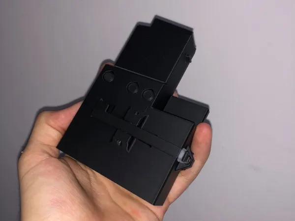 Adaptateur chargeur M4 pour réplique UMP45