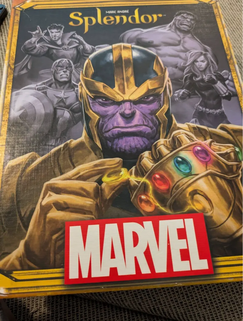 Splendor / Avengers card holder