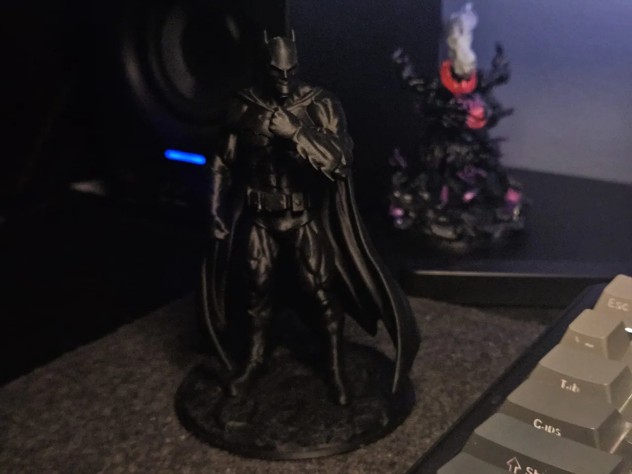 The Dark Knight - Ultra Detailed Solid Edition view 4