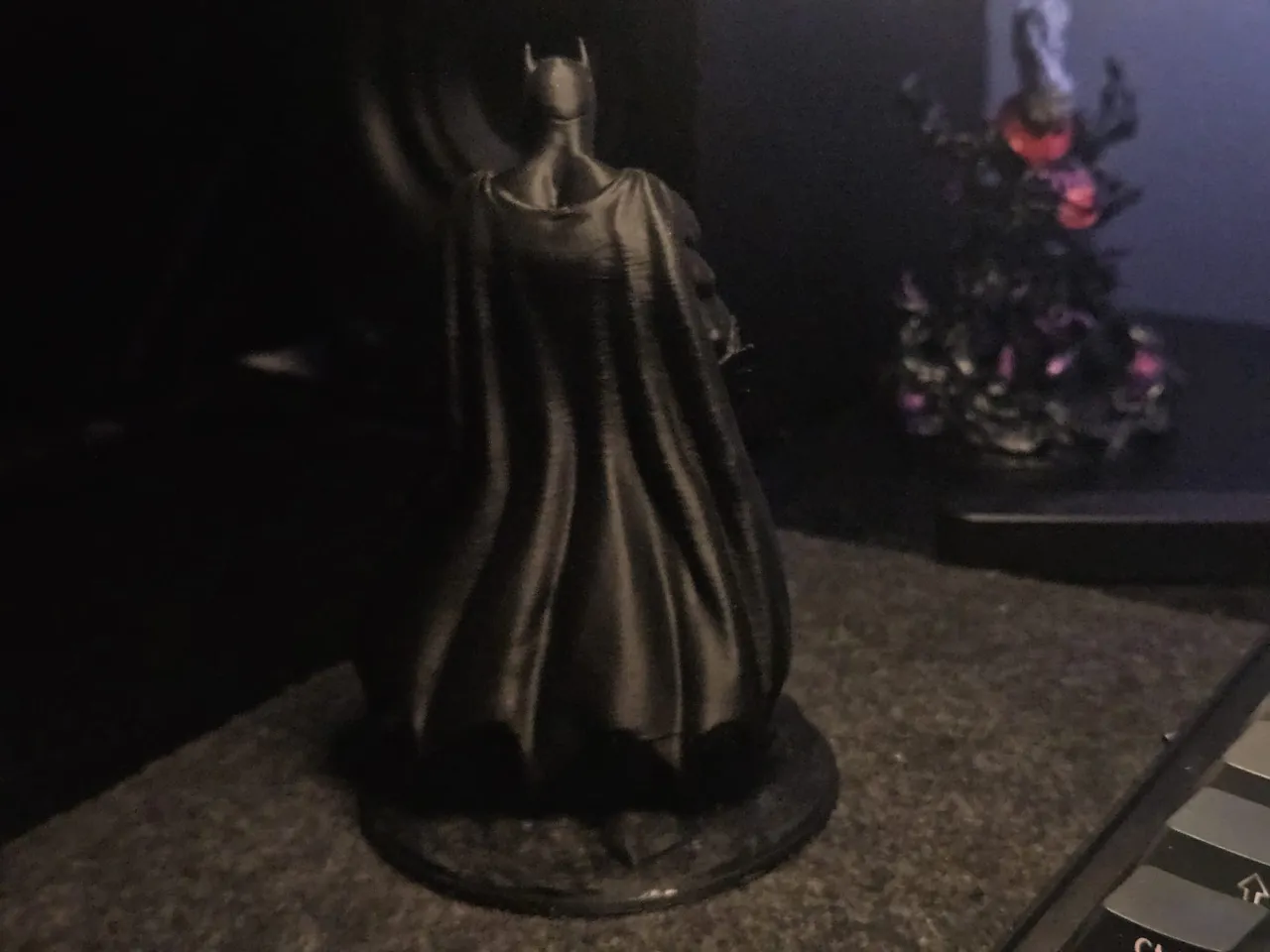 The Dark Knight - Ultra Detailed Solid Edition view 3